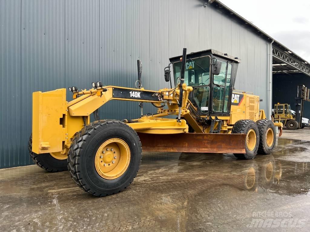 CAT 140K Grejdry