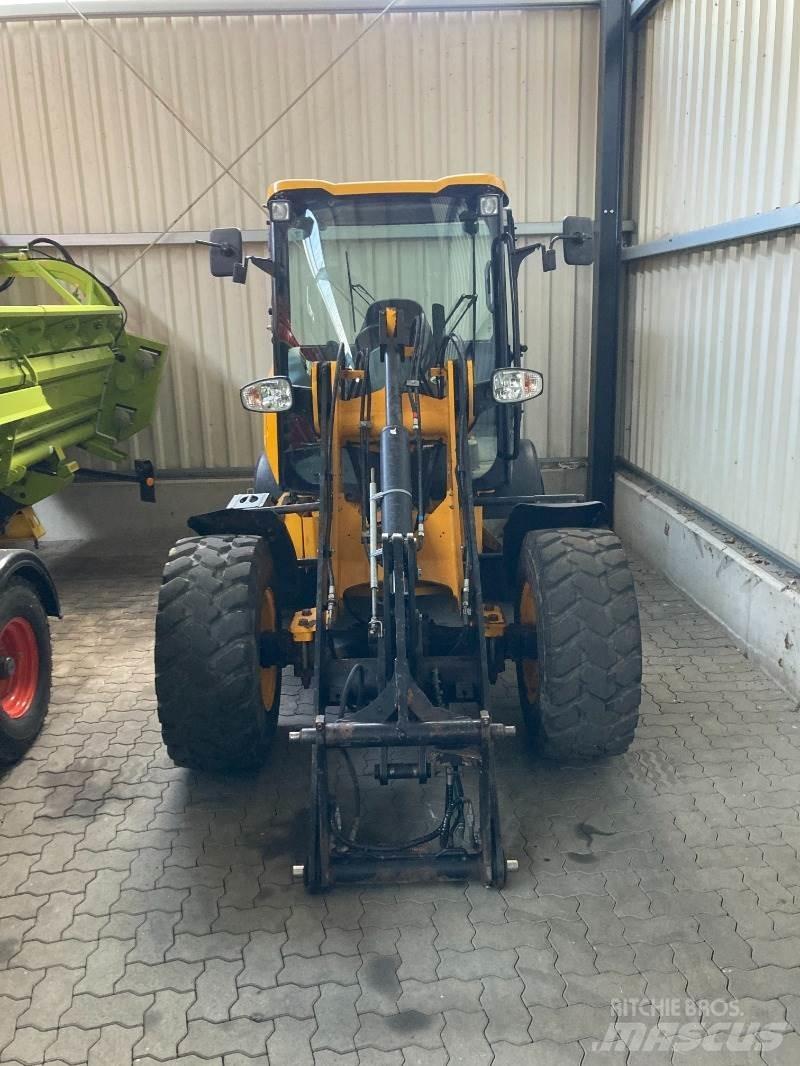 JCB 407 Kolové nakladače