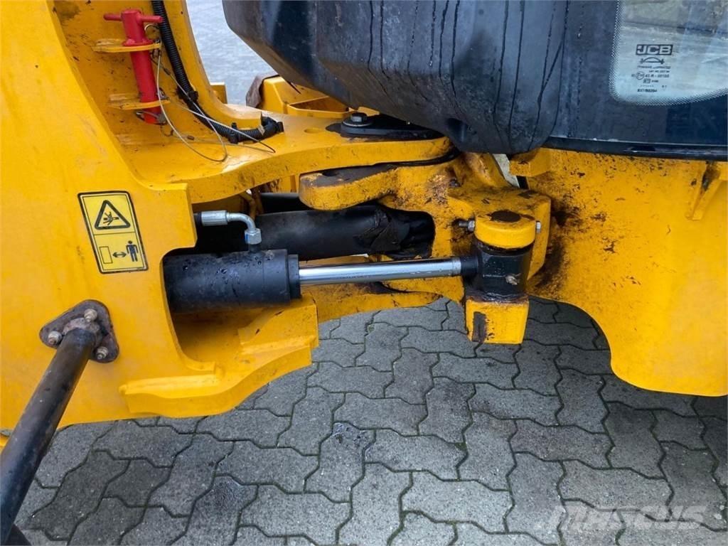 JCB 407 Kolové nakladače