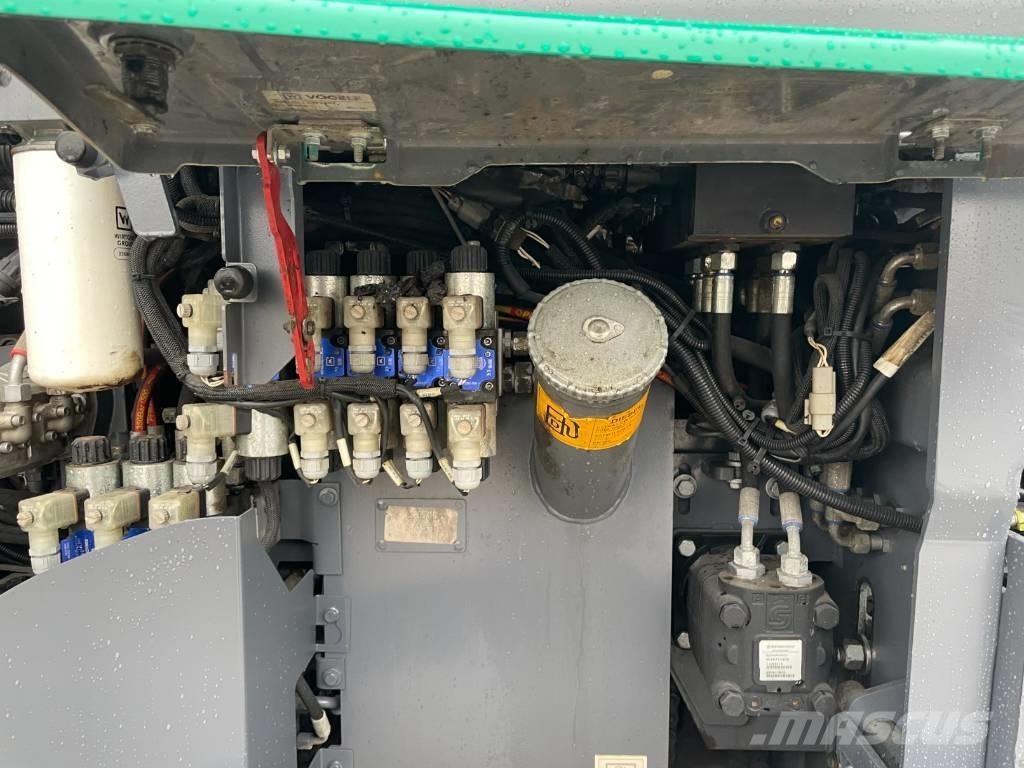 Vögele SUPER 1300-3I Finišery