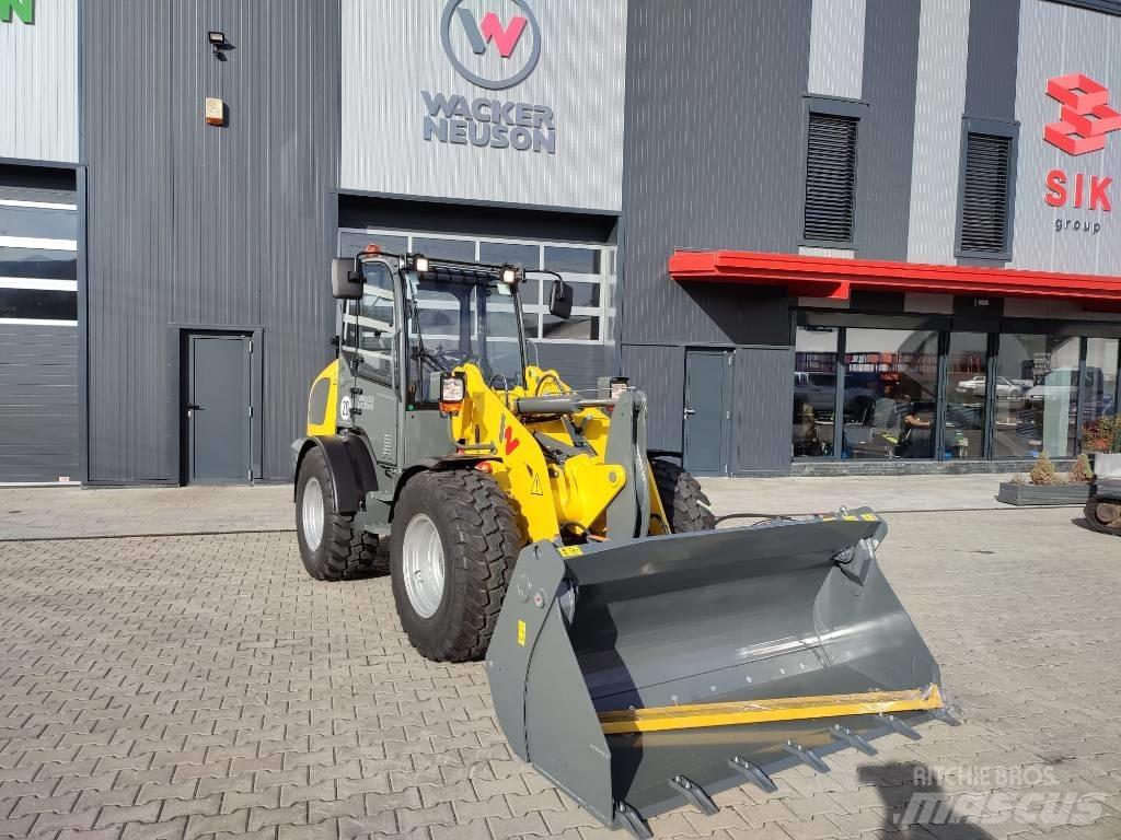 Wacker Neuson WL 44 Kolové nakladače