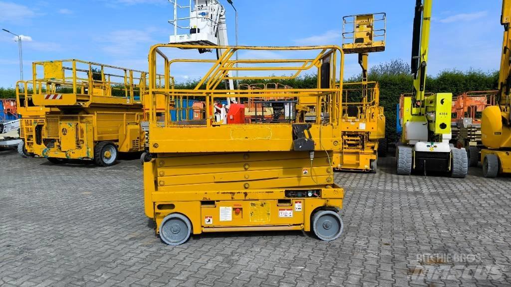 Haulotte Compact 12 Nůžková zvedací plošina