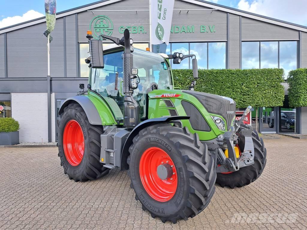 Fendt 516 Profi Plus Traktory