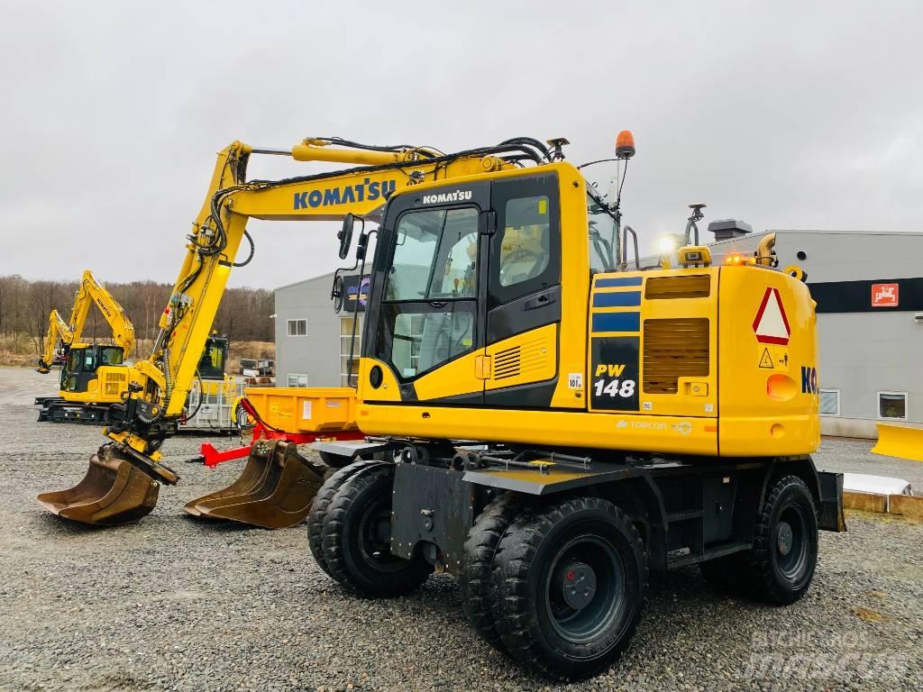 Komatsu PW148-11 Kolová rýpadla