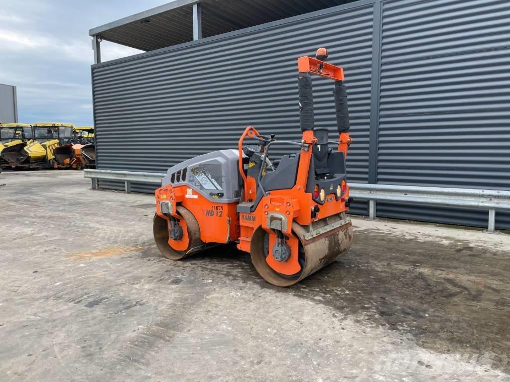 Hamm HD 12 VV Tandemové válce