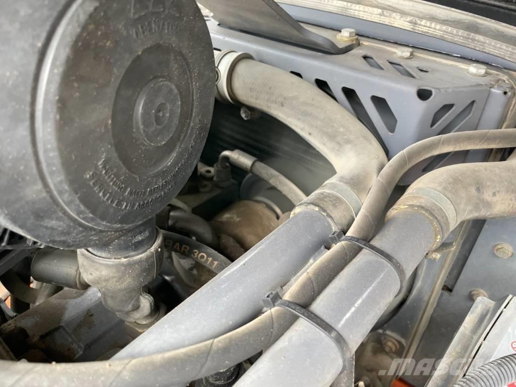 Hamm HD 12 VV Tandemové válce