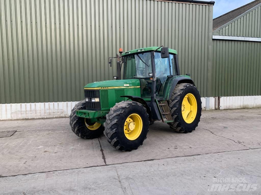 John Deere 6800 Traktory
