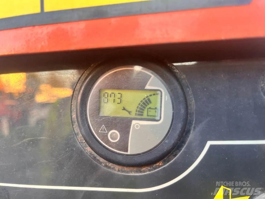 JLG E300AJP Kloubové plošiny