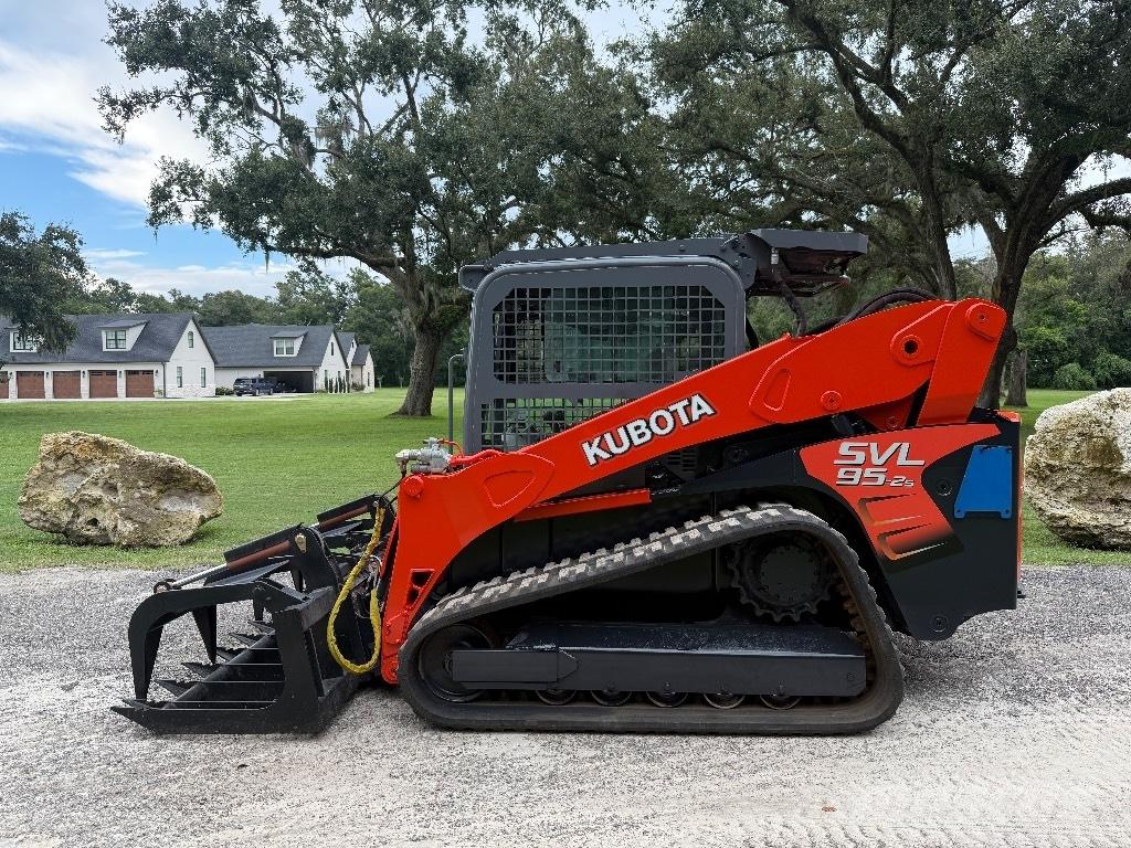 Kubota SVL 95-2 S Smykem řízené nakladače