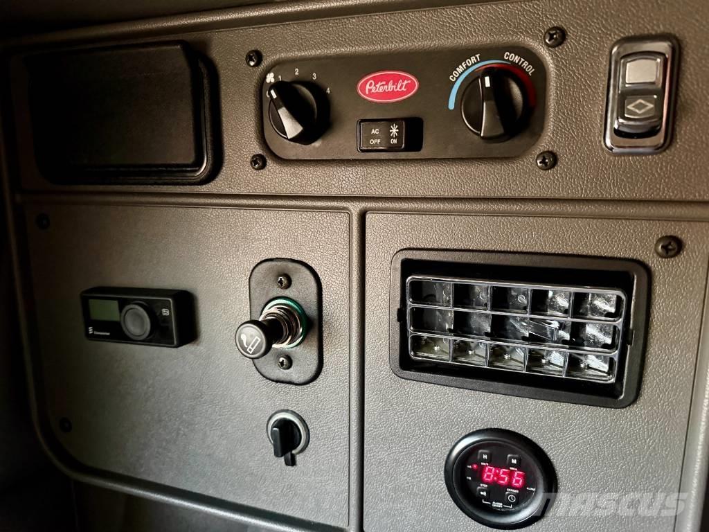 Peterbilt 389 Tahače