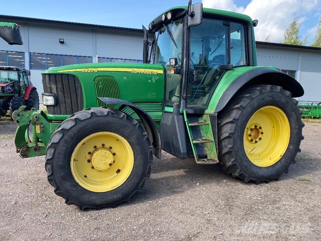 John Deere 6920 S Traktory