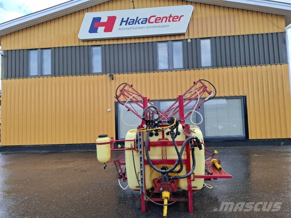 Hardi 800/12 Nesené postřikovače