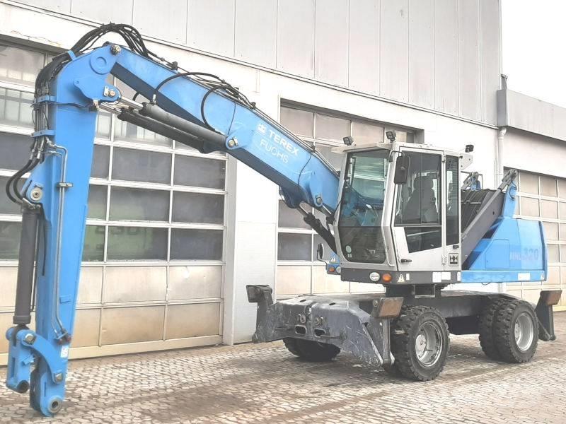Fuchs MHL 320 D Stroje pro manipulaci s odpadem
