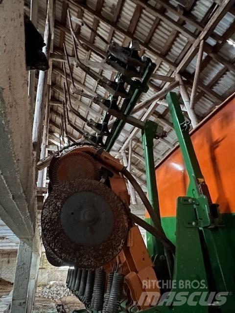 Amazone Citan 6000 Mechanické secí stroje