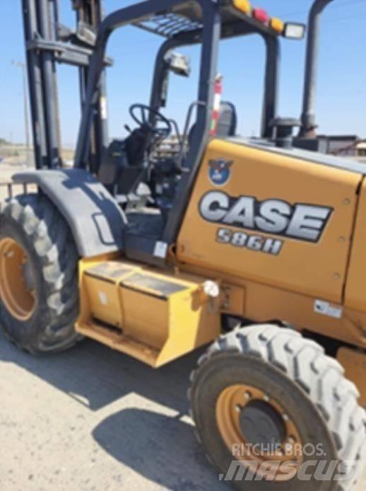 CASE 586H Terénní vysokozdvižné vozíky