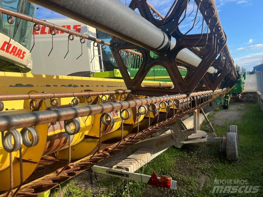 New Holland Tipo 30 Kombajnové hlavice
