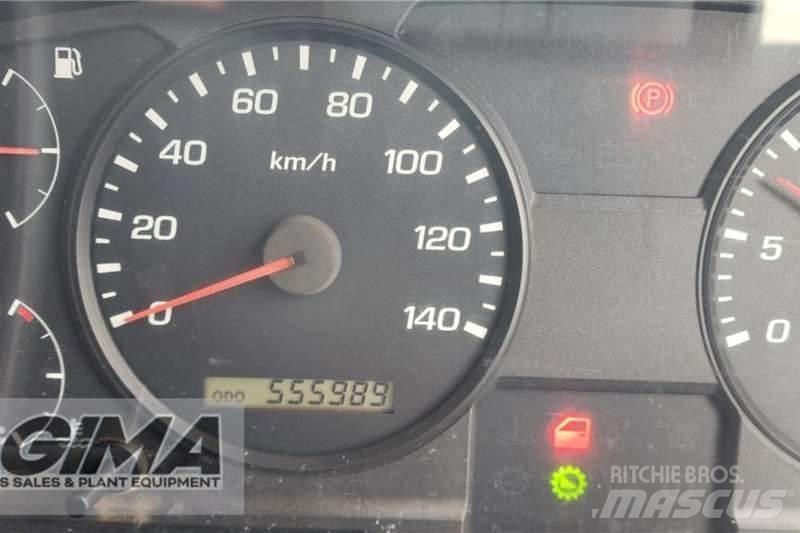 Fuso FM16-270 6x2 Další