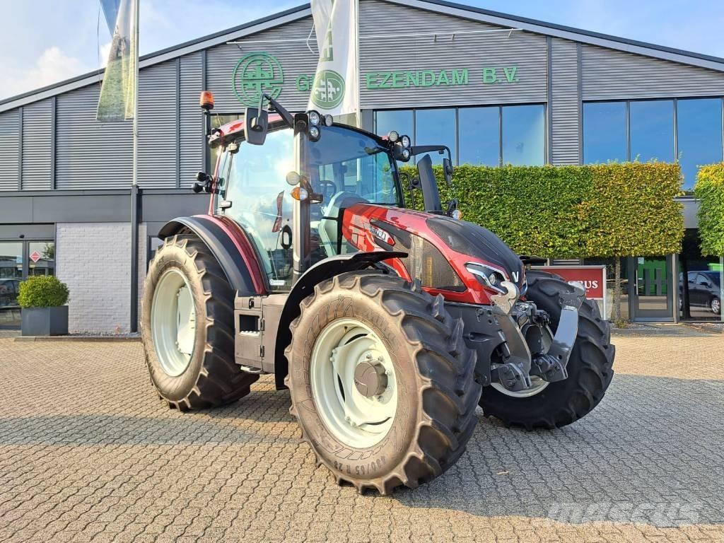 Valtra G 135 Active Traktory