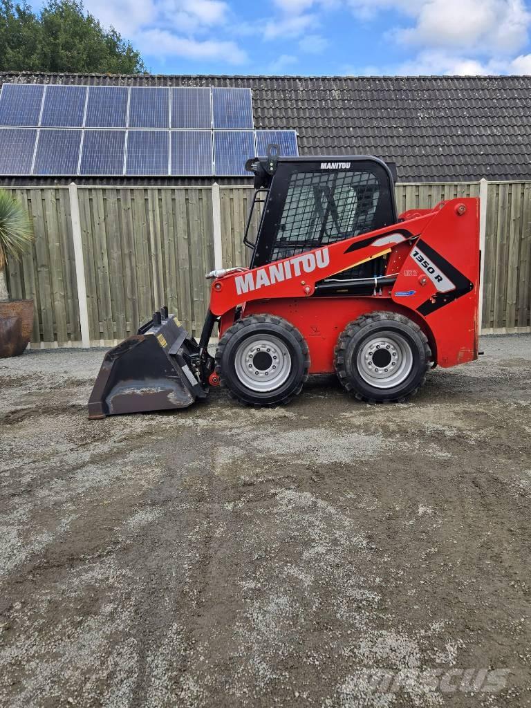 Manitou 1350 R Smykem řízené nakladače