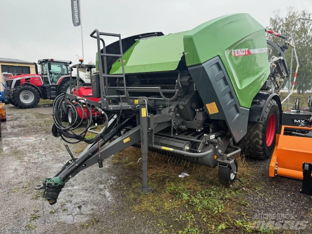Fendt Rotana 130 F Lis na válcové balíky