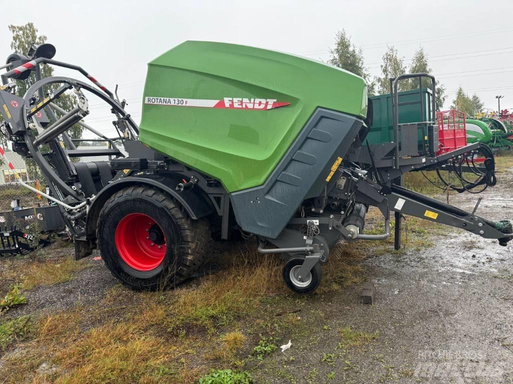 Fendt Rotana 130 F Lis na válcové balíky