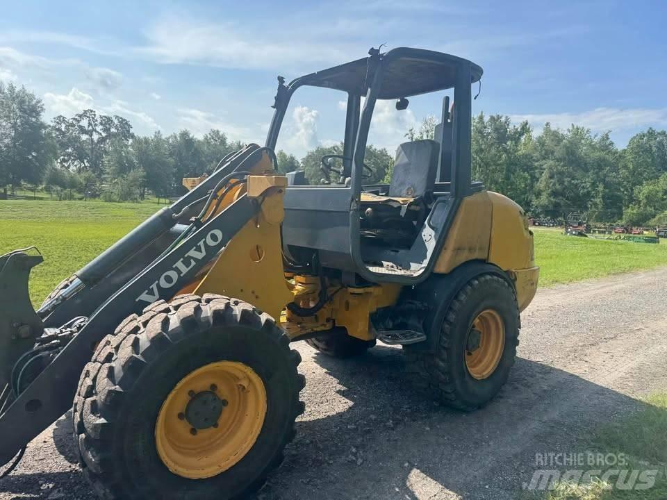 Volvo L 20 B Kolové nakladače