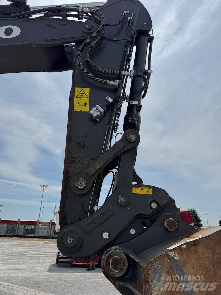Volvo EC 380 E Pásová rýpadla