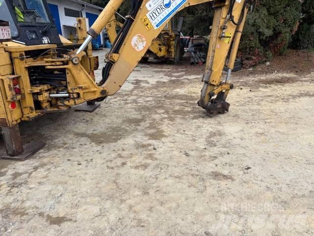 CAT 428 B Rýpadlo-nakladače