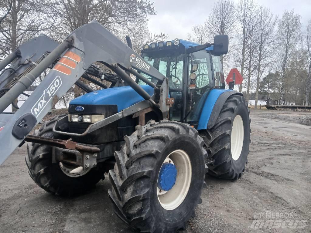 New Holland 8360 RC Traktory