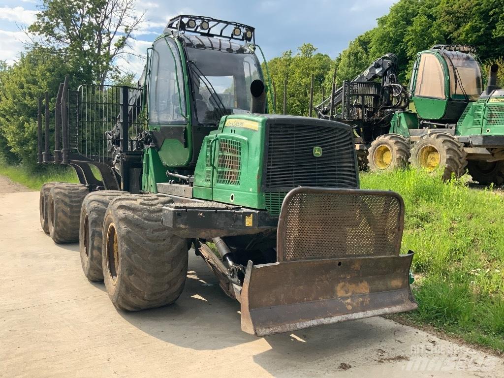 John Deere 1510 E Vyvážecí traktory