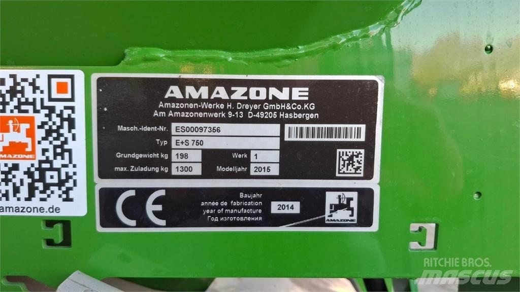 Amazone ES 750 Sypače písku a soli