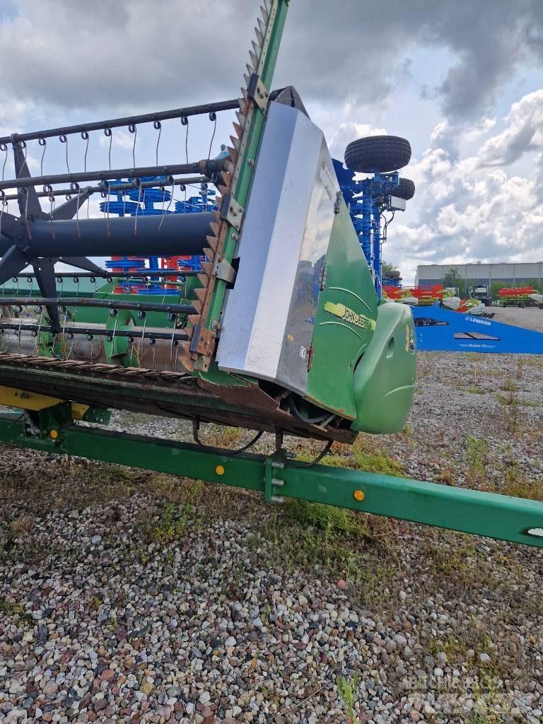 John Deere T670 Sklízecí mlátičky