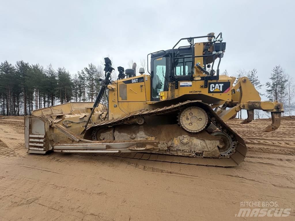 CAT D 6 T LGP Pásové dozery