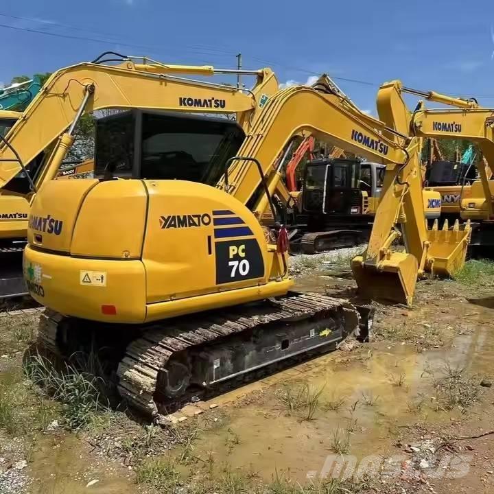 Komatsu PC 70 Pásová rýpadla