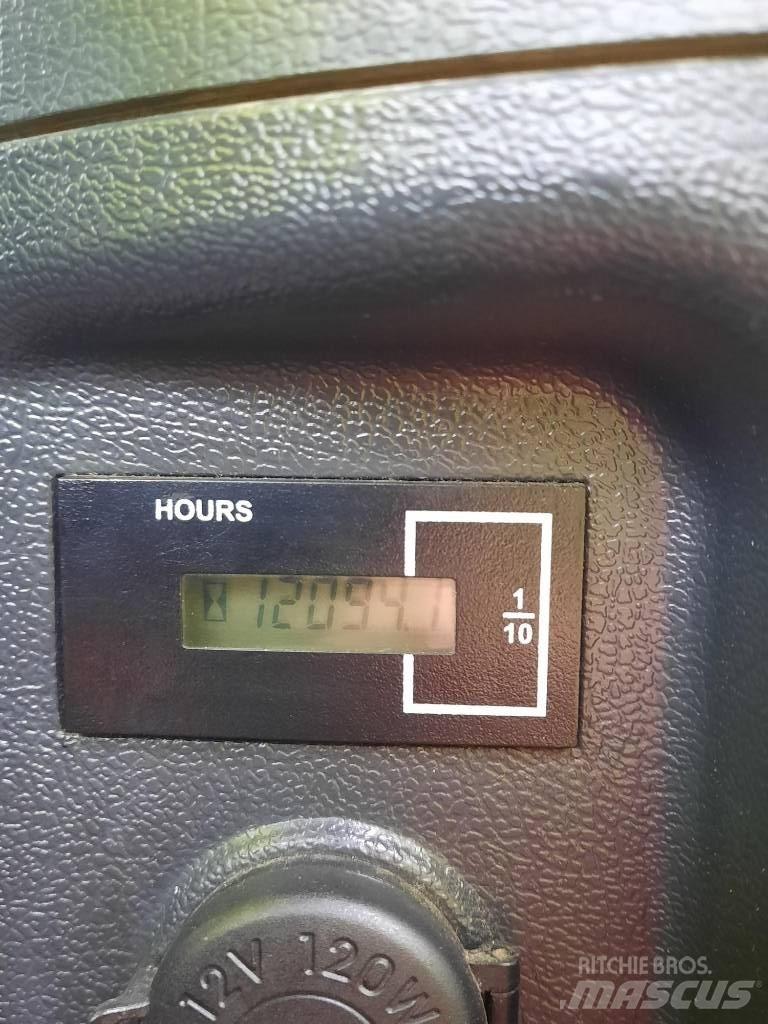 Hyundai HL 980 Kolové nakladače