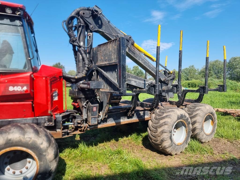 Komatsu 840.4 Vyvážecí traktory