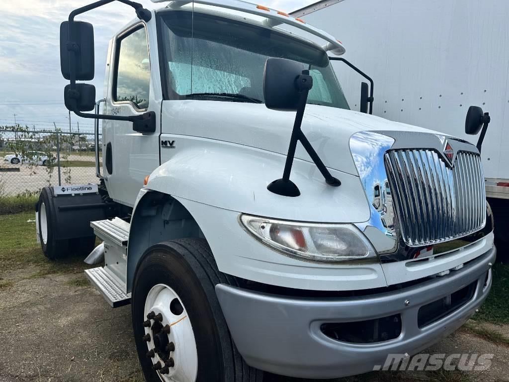 International MV607 Tahače