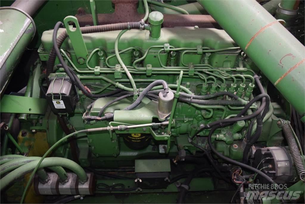John Deere 2066 Sklízecí mlátičky
