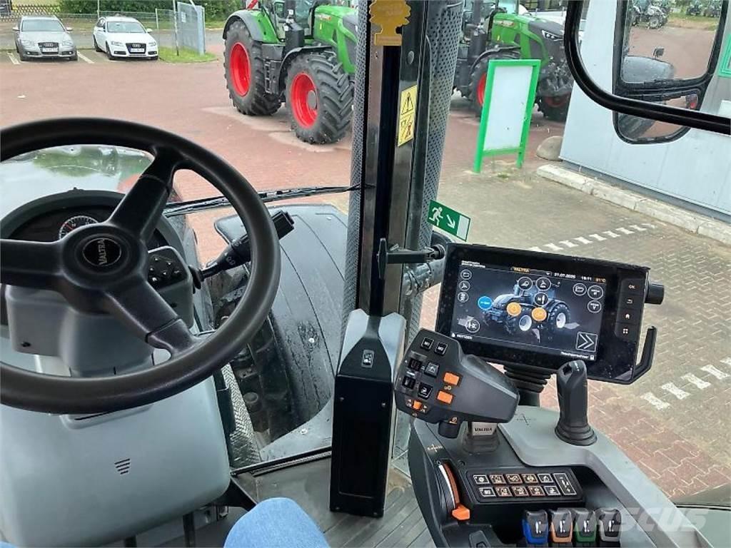 Valtra S 394 Traktory