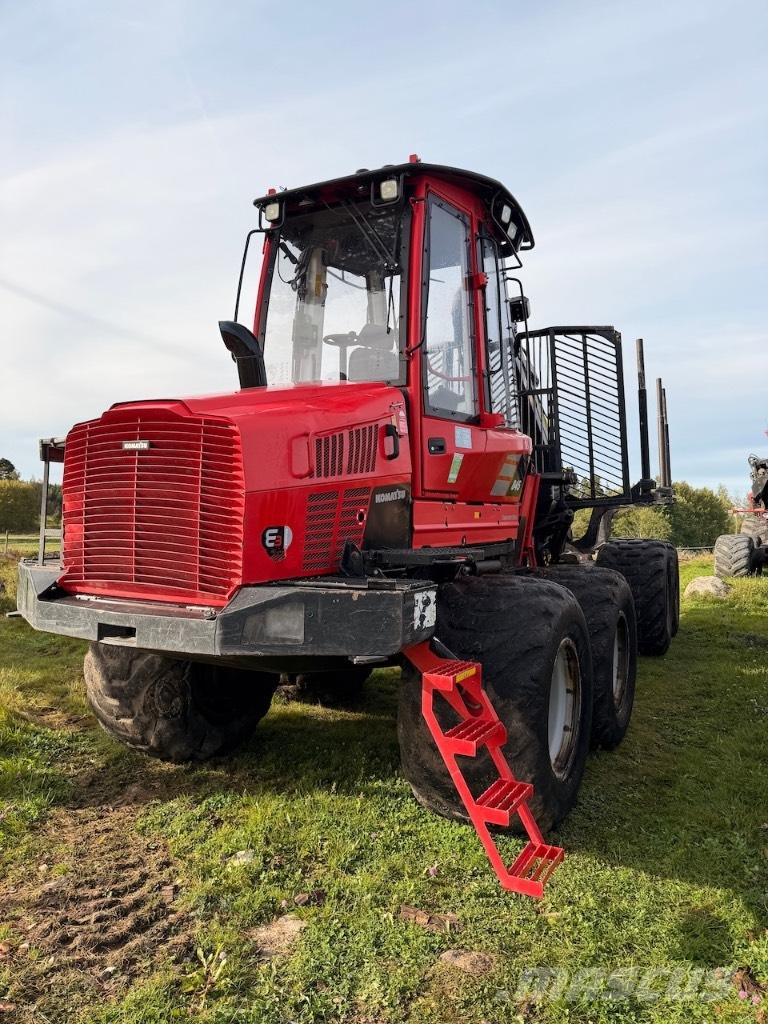 Komatsu 845 Vyvážecí traktory