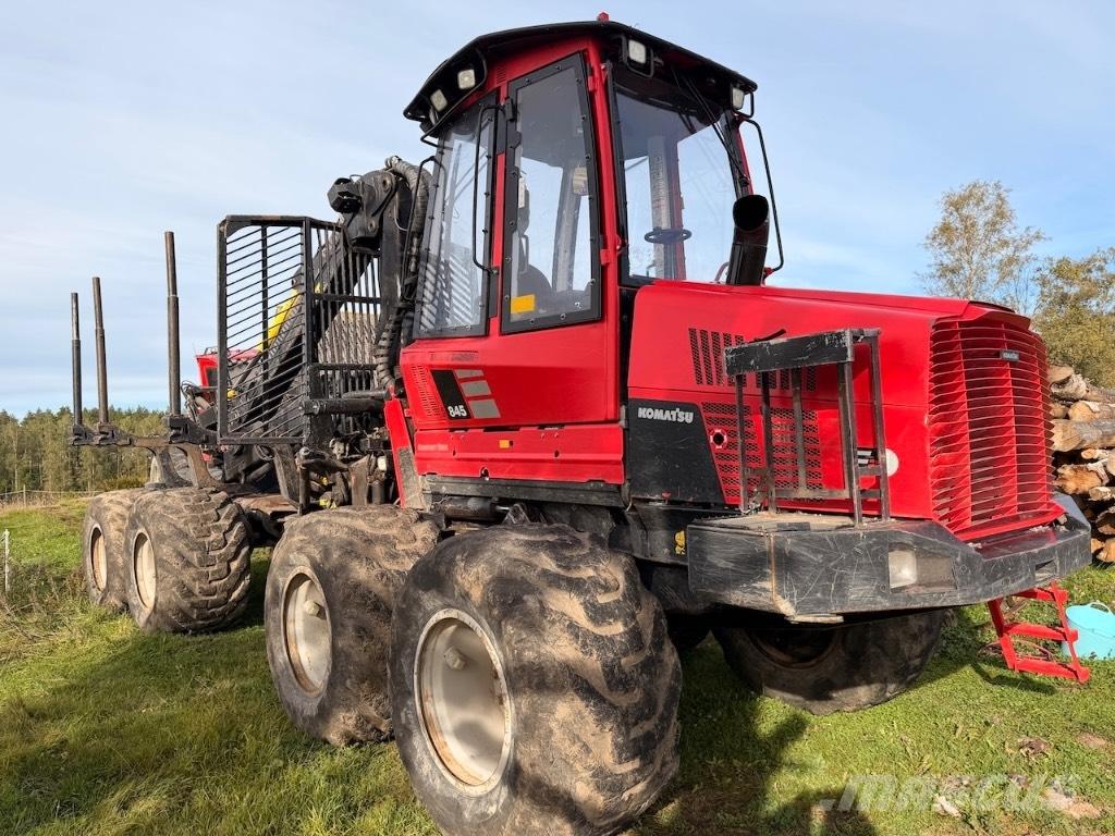 Komatsu 845 Vyvážecí traktory