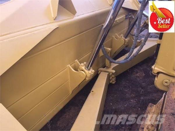 CAT D 6 R Pásové dozery