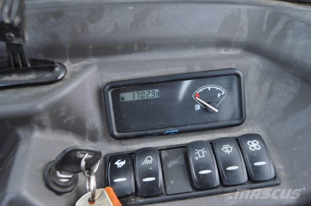 Volvo EC 27 D Mini rýpadla < 7t