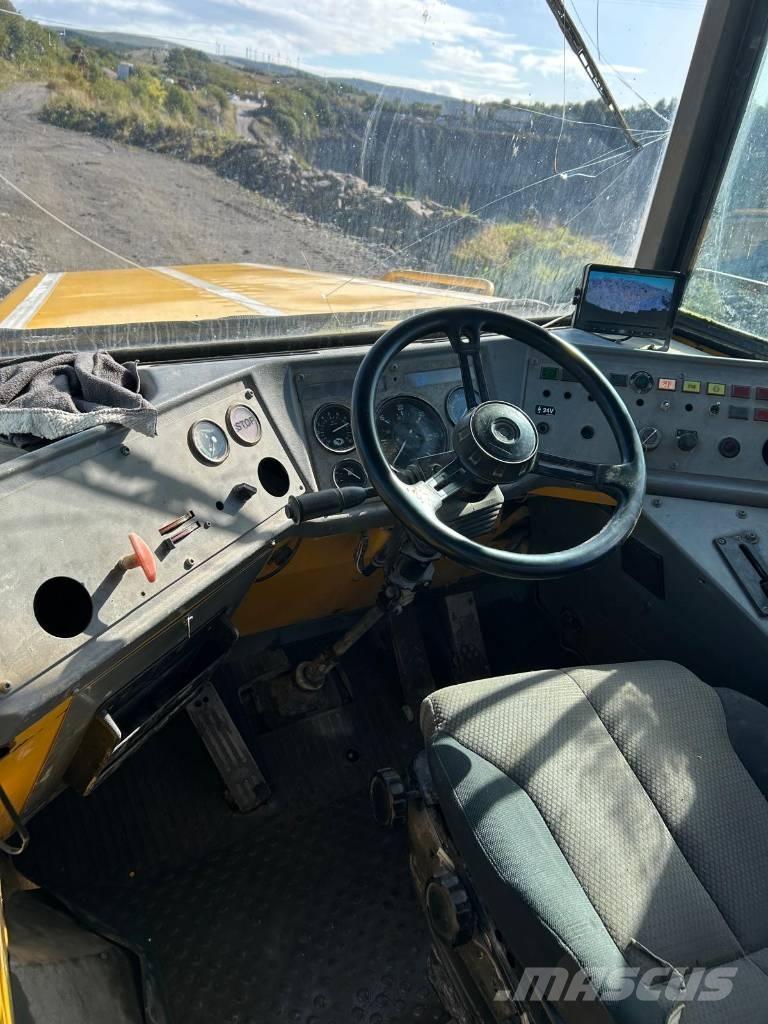 Volvo A 25 C Kloubové dempry