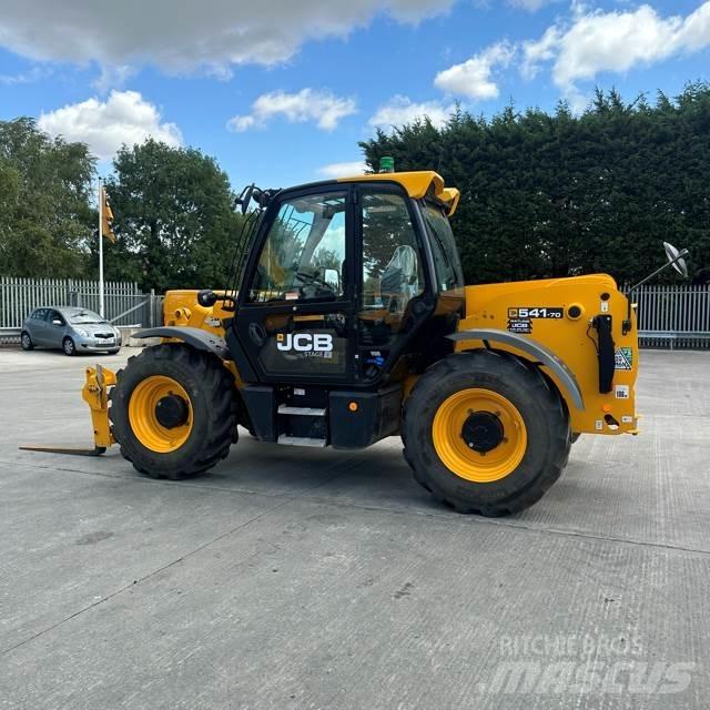 JCB 541-70 Teleskopické manipulátory