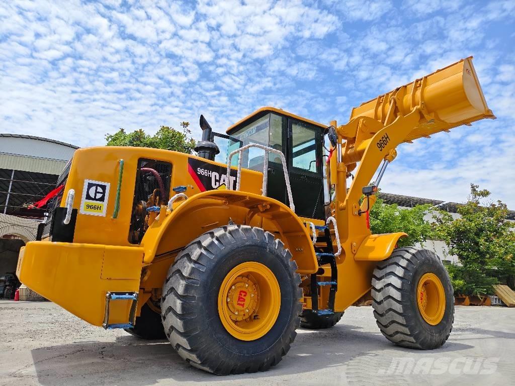 CAT 966 H Kolové nakladače