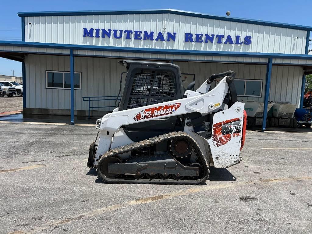 Bobcat T64 Smykem řízené nakladače