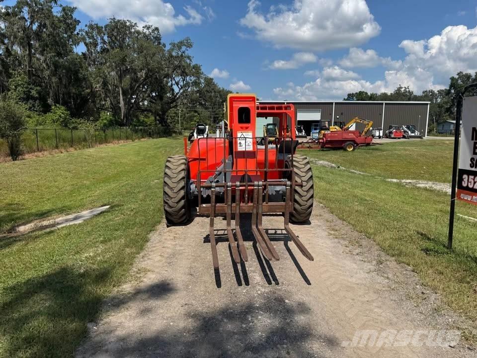 JLG G 6-42 Teleskopické manipulátory