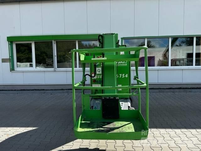 Haulotte Star 10 Kompaktní samohybné kloubové plošiny