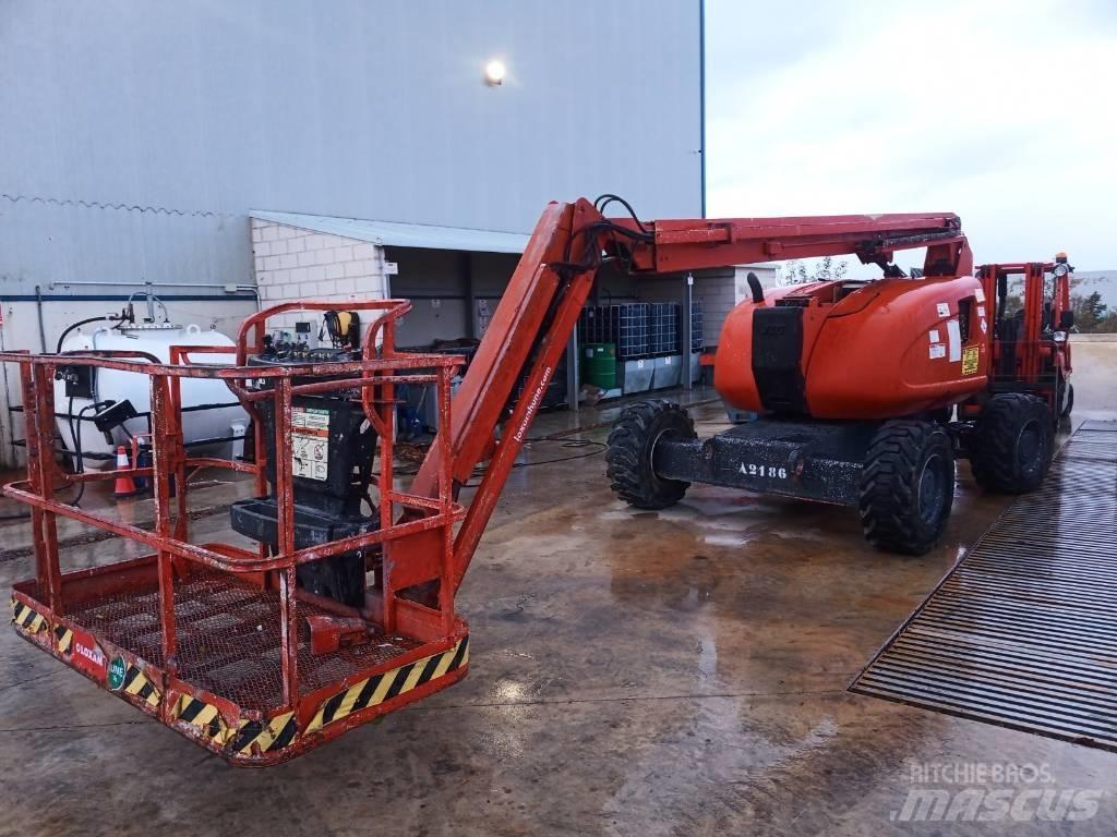 JLG 600 AJ Kloubové plošiny